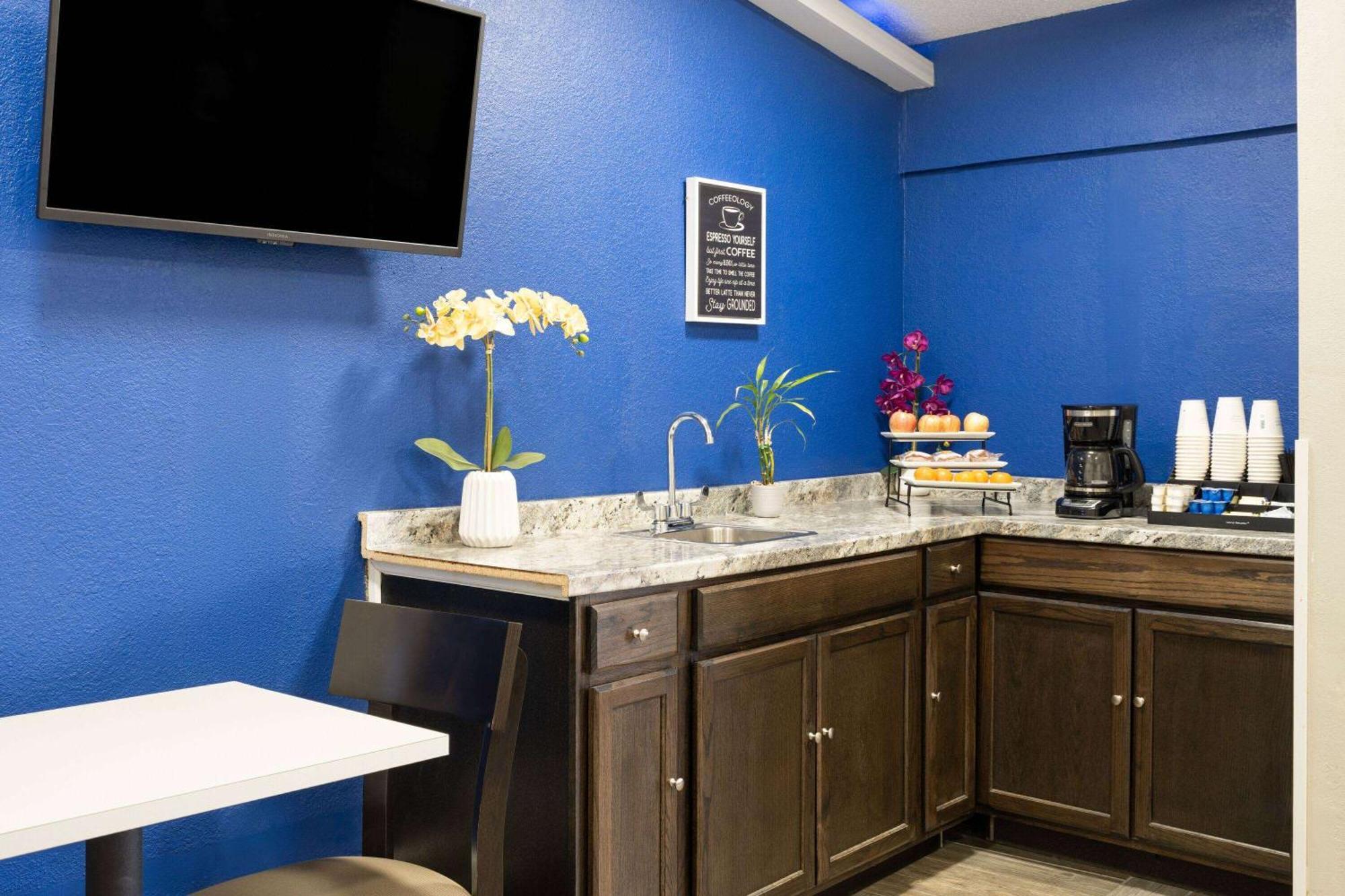 Days Inn By Wyndham Salisbury, Nc エクステリア 写真