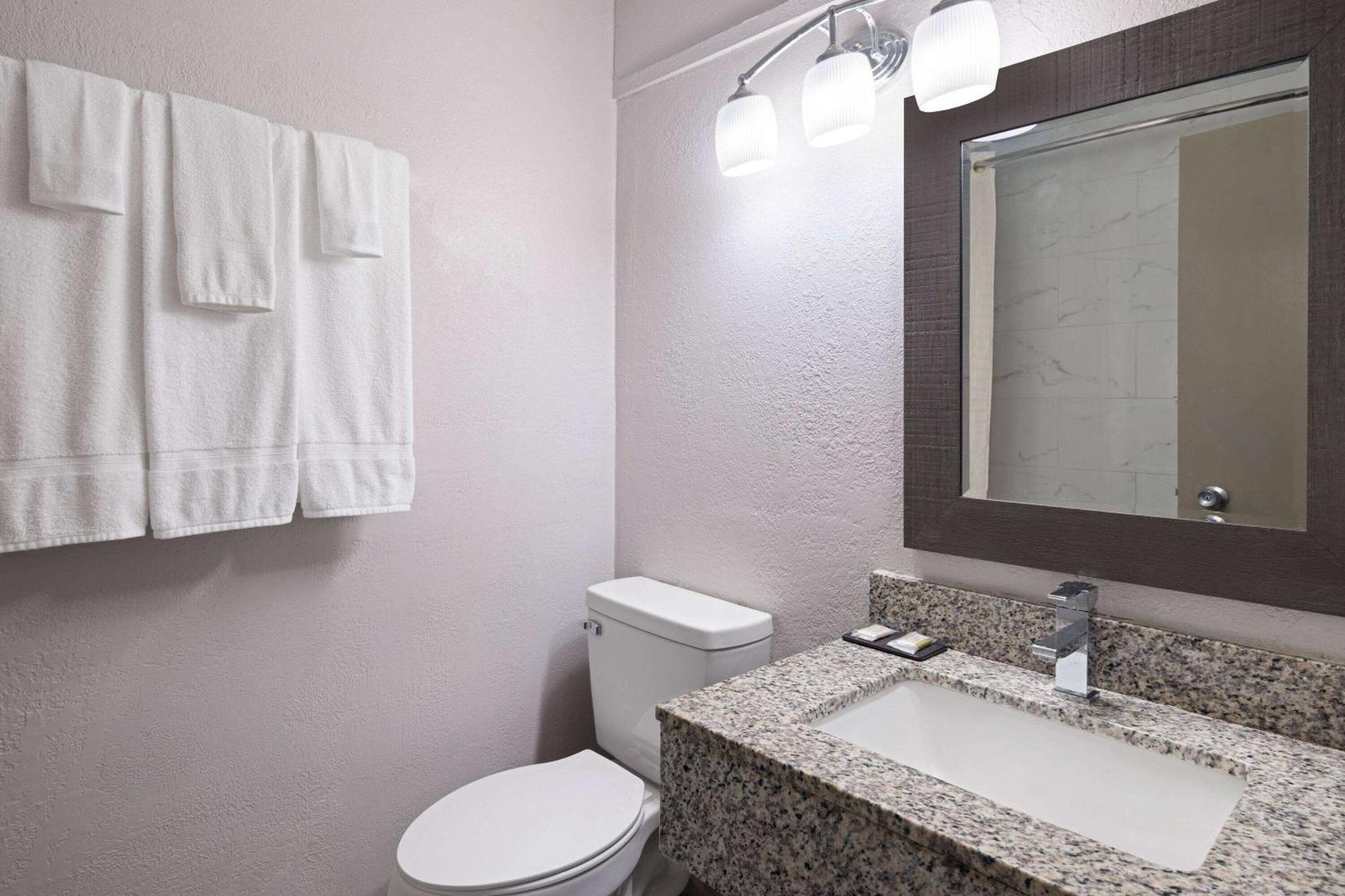 Days Inn By Wyndham Salisbury, Nc エクステリア 写真